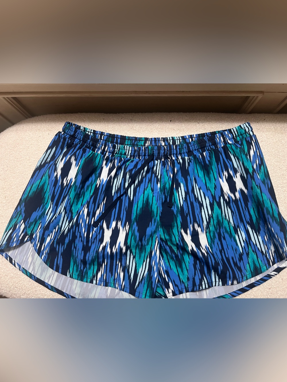 Old Navy Blue & Teal Abstract Athletic Shorts